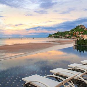 The Yana Villas Hua Hin